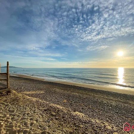 Un Lugar Con Encanto شقة أوروبيسا ذيل مار